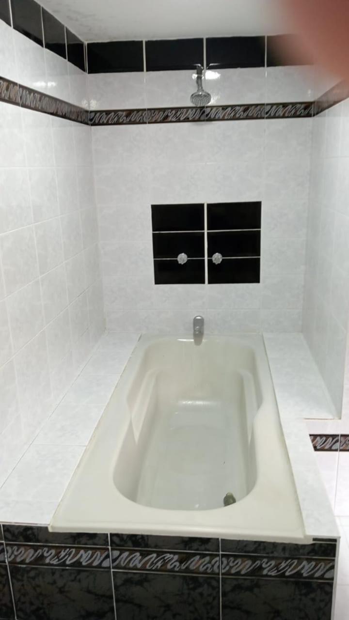 Casa Hotel Botero Medellin Ngoại thất bức ảnh